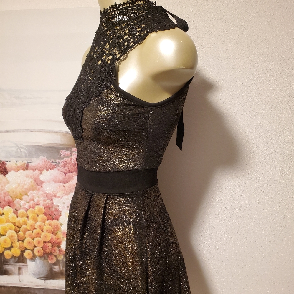DRESS - Picture 5 of 5